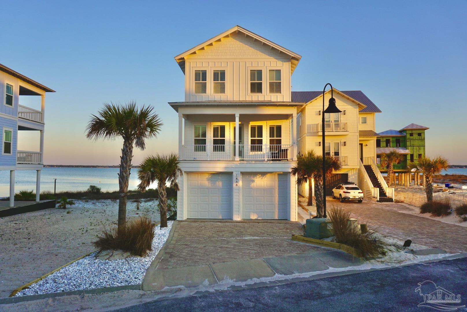 Property Photo: 1466 Seaside Cir FL 32566