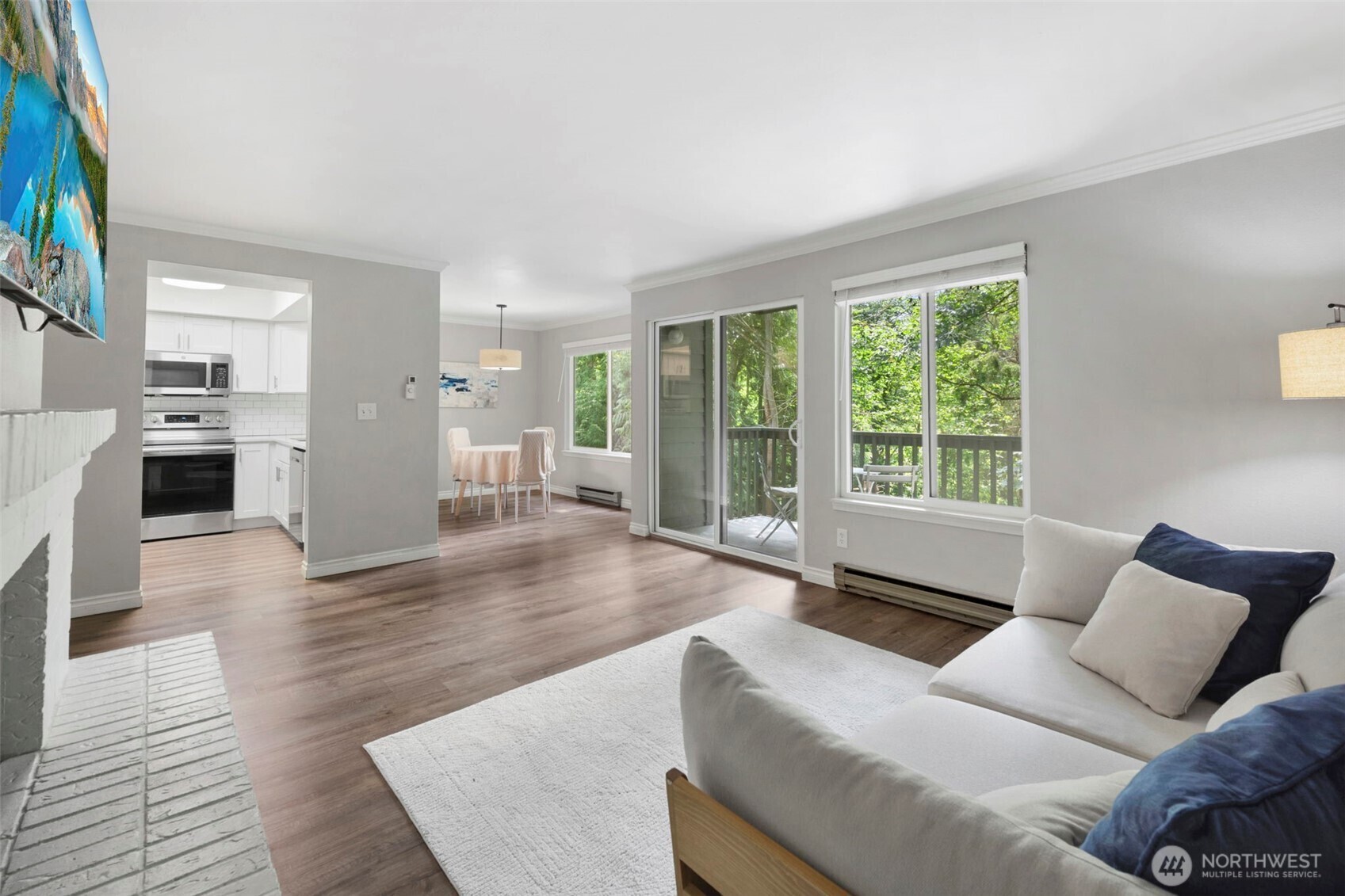 Property Photo: 12703 NE 129th Court H202 WA 98034