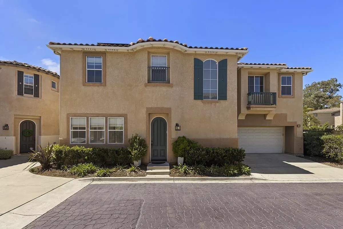 Property Photo: 11370 W San Raphael Driveway CA 92130