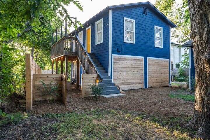 Property Photo: 1148 Gunter Street A &Amp B TX 78721