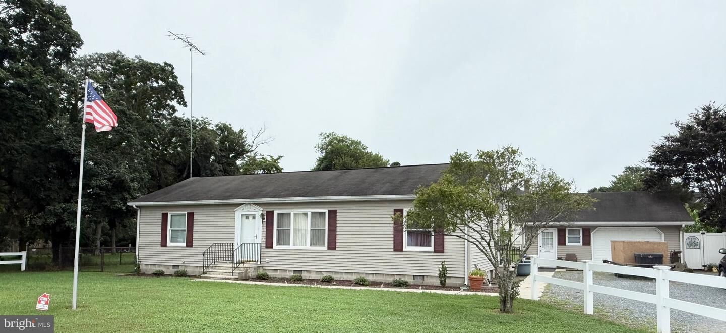 Property Photo: 113 Chamber Street MD 21655