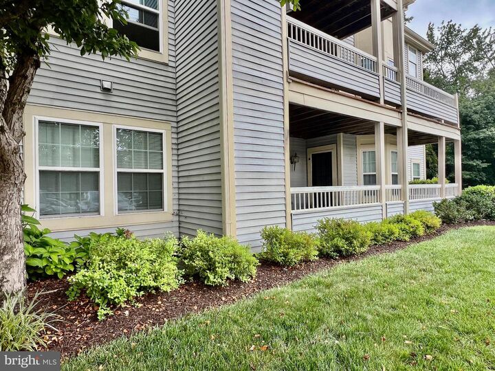 Property Photo:  111 Biscayne Court 4  NJ 08540 