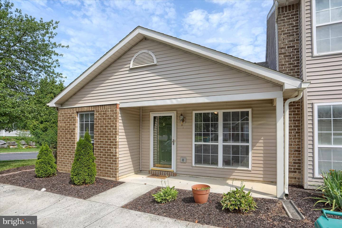 Property Photo: 5 Eastwick Court PA 17015