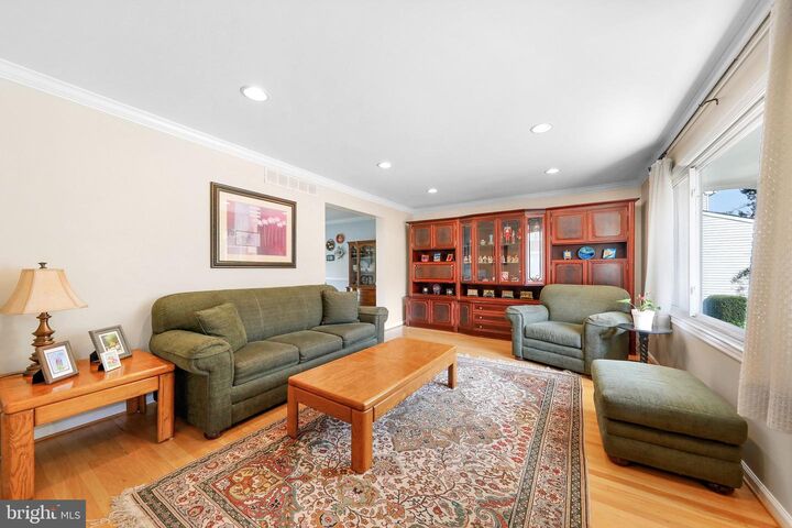 Property Photo: 716 Liberty Road NJ 08054