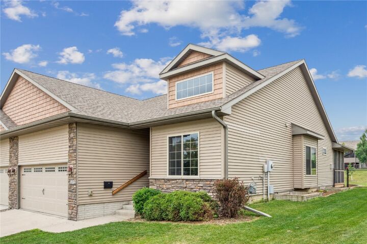 Property Photo: 1217 Copper Mountain Drive IA 52317