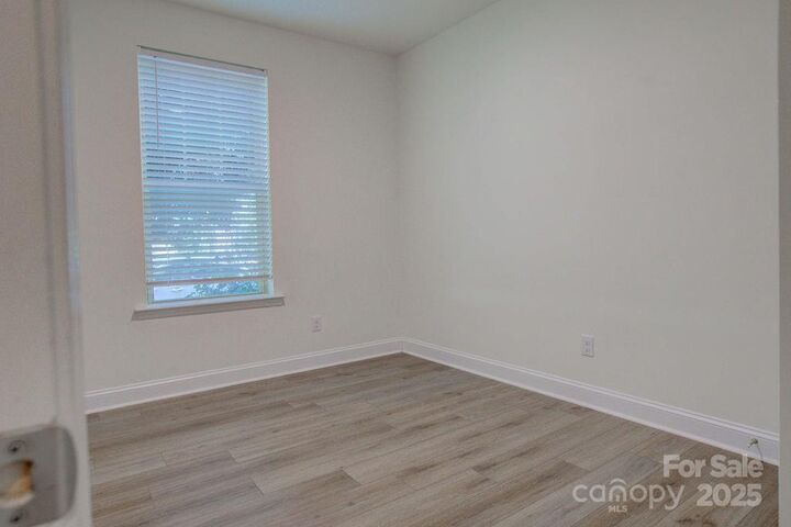 Property Photo: 112 Judson Avenue NC 28208