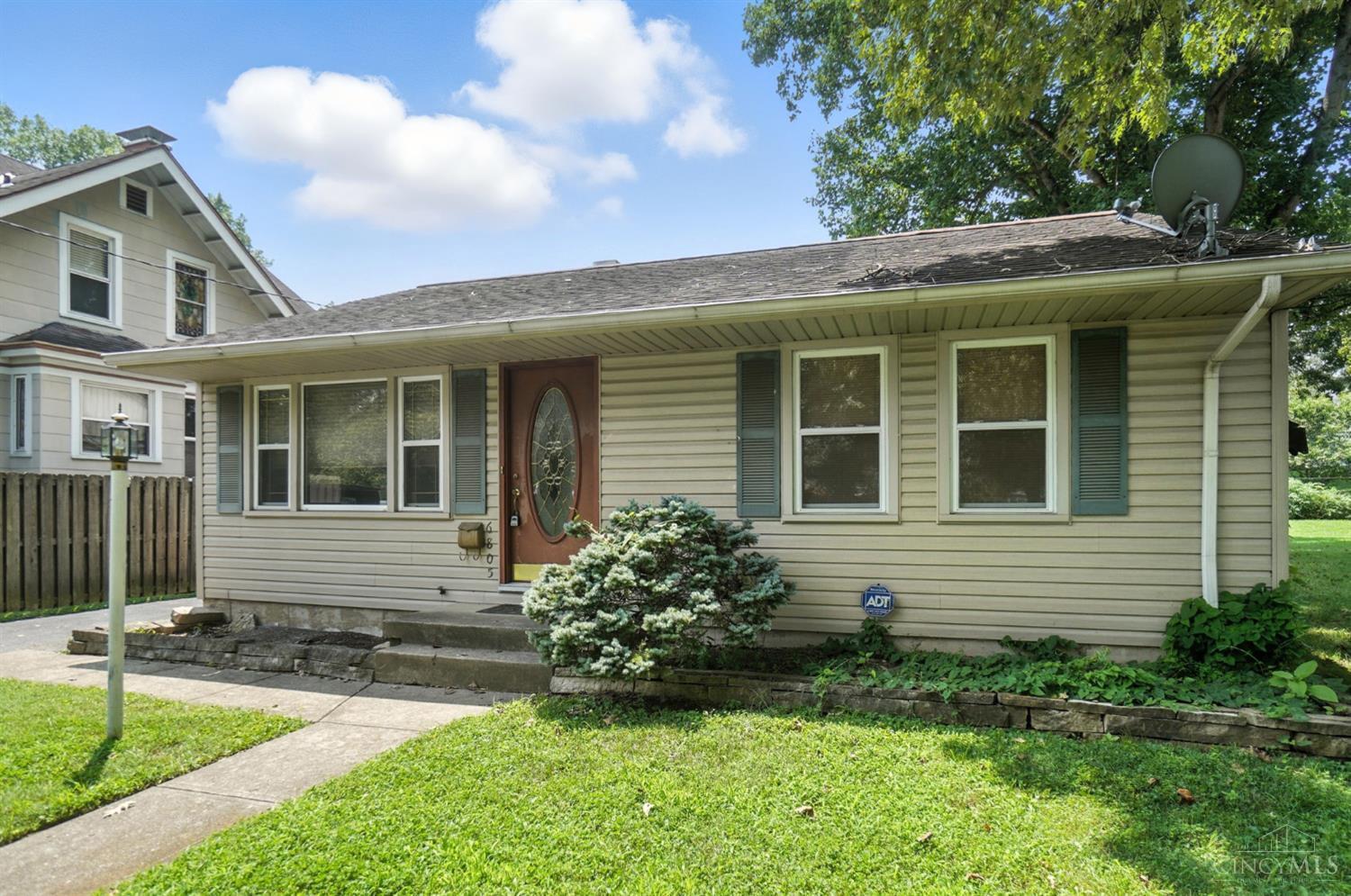 Property Photo: 6805 Home City Avenue OH 45233