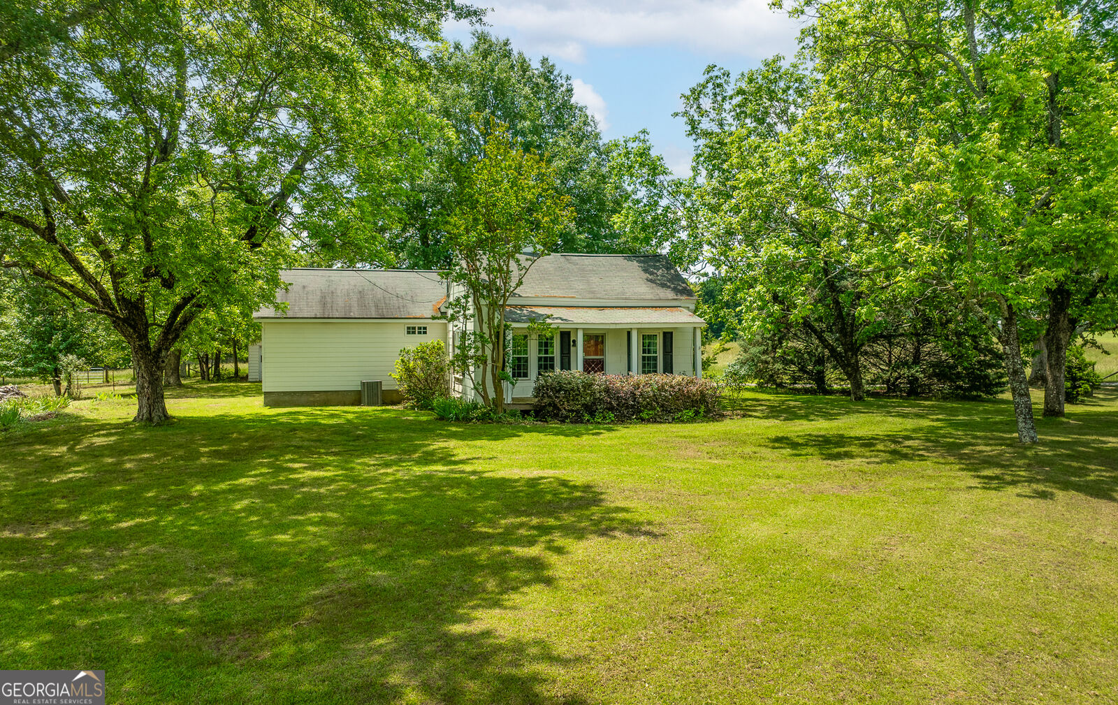 Property Photo:  1730 Lee Peters Road  GA 30052 