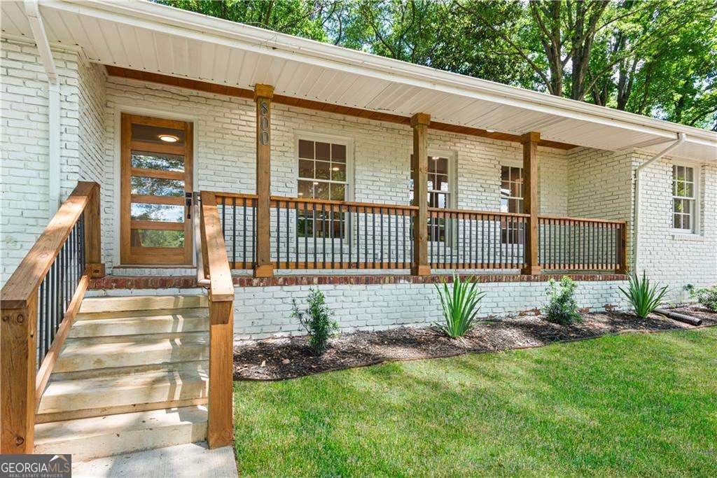 Property Photo: 800 Kiowa Drive NE GA 30060