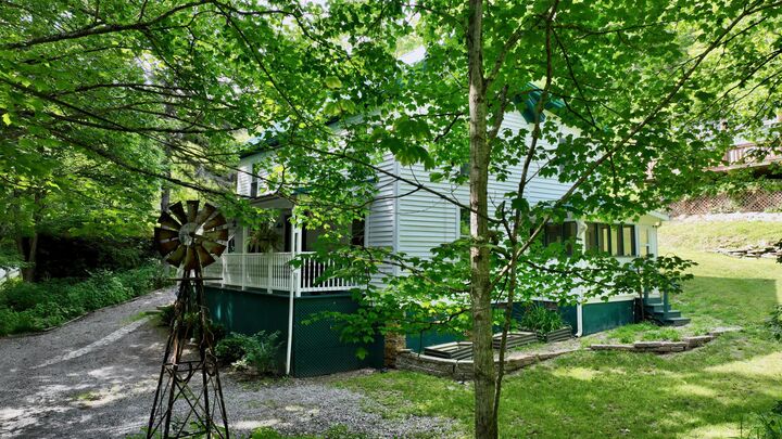 Property Photo:  366 Raders Valley Rd  WV 24991 