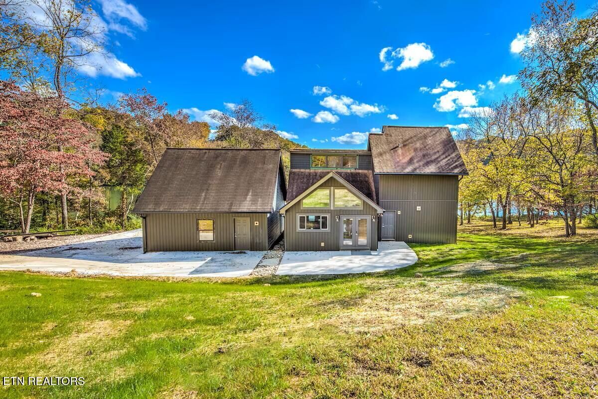Property Photo:  408 Lakecrest Drive  TN 37748 