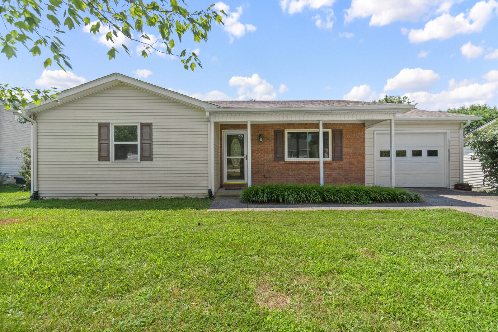 Property Photo:  1119 Gregory Lane  KY 40342 