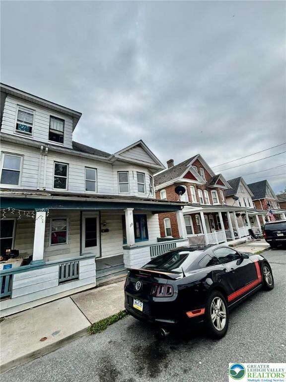 Property Photo: 39 N 4th Street PA 18013