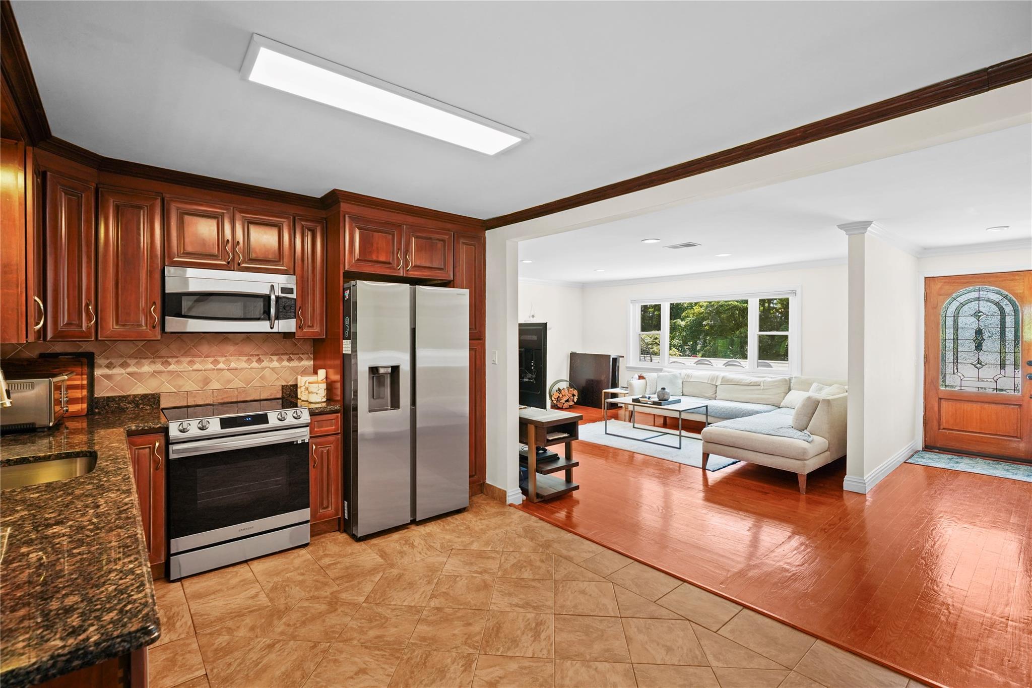 Property Photo: 4 Hickory Drive NY 10541