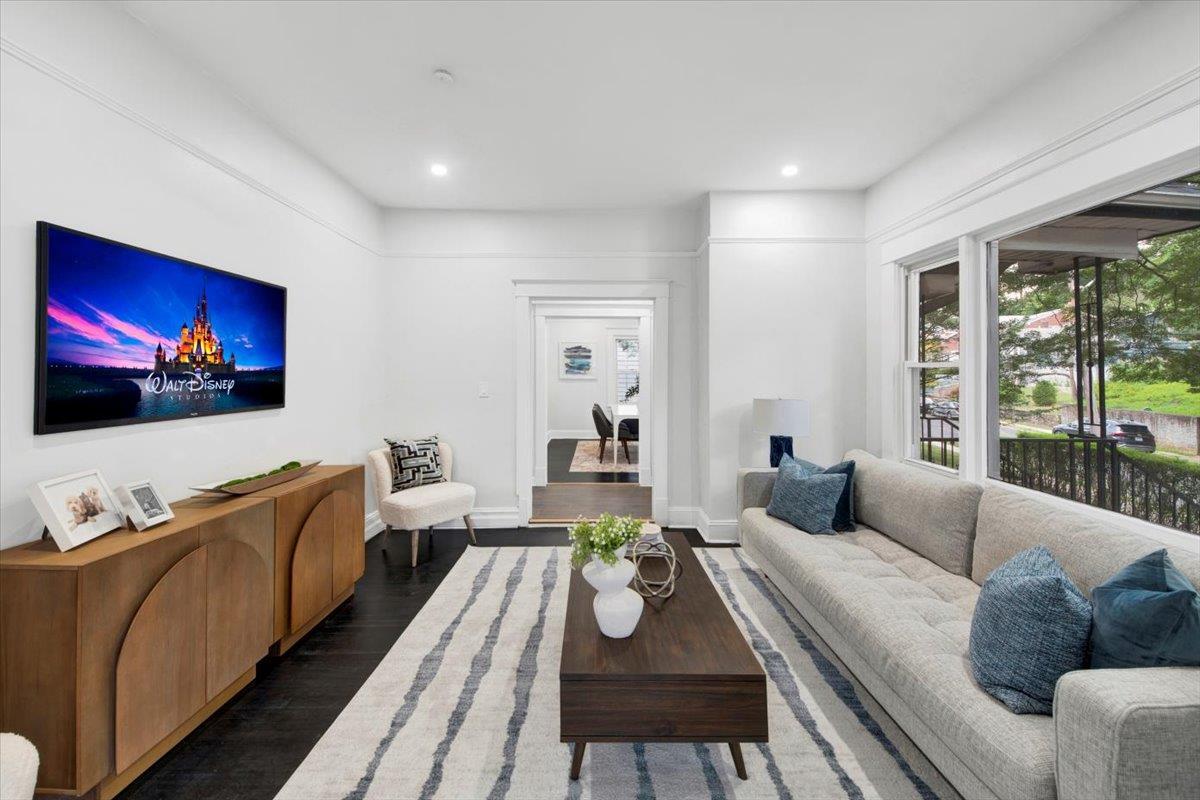 Property Photo:  75 Belknap Avenue  NY 10710 