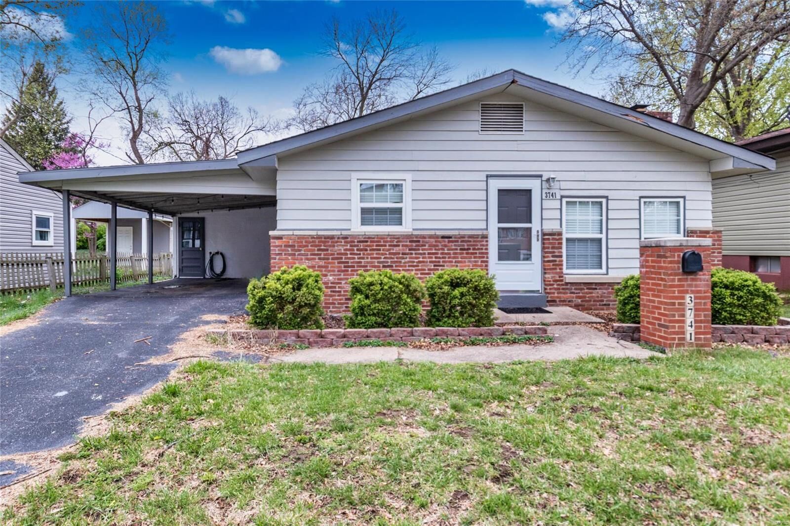 Property Photo: 3741 Long Drive MO 63074