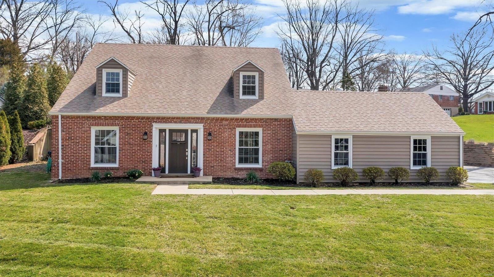 Property Photo:  1710 Fawnvalley Drive  MO 63131 