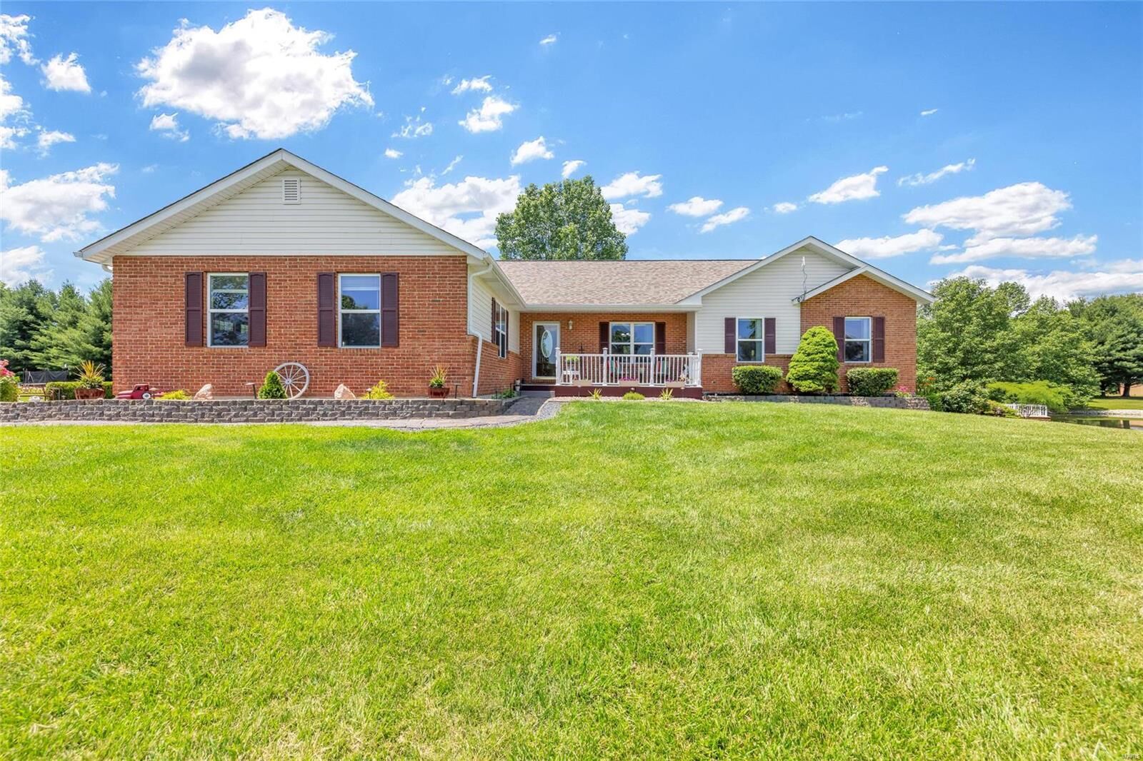 Property Photo: 4727 Timber View Drive IL 62298