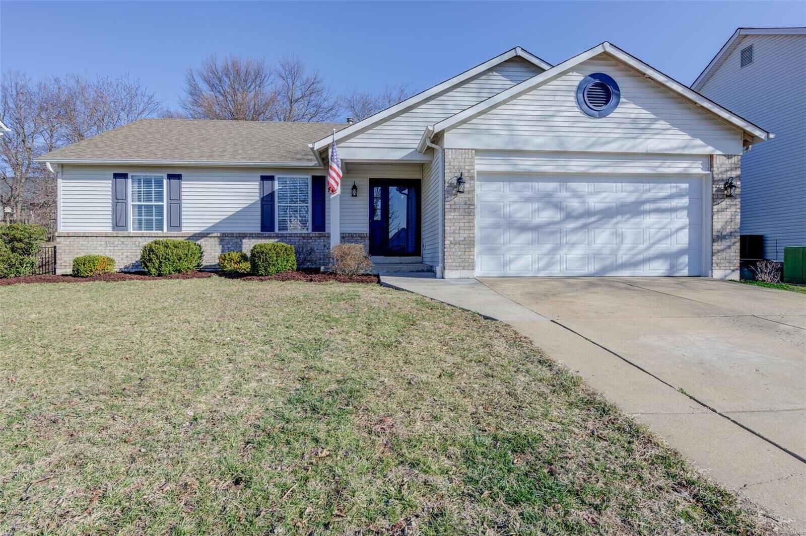 Property Photo:  273 Sassafras Parc Drive  MO 63368 