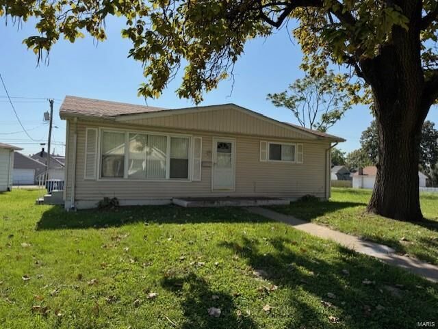 Property Photo: 2605 Cayuga Street IL 62040