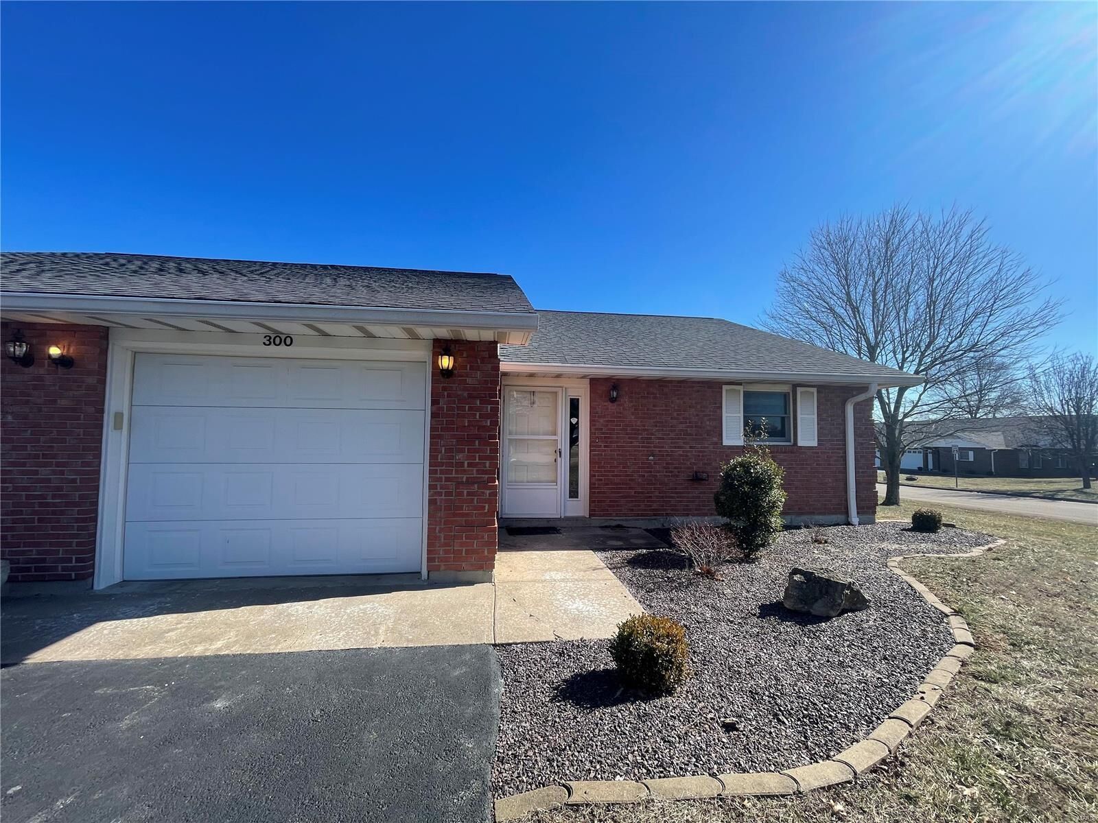 Property Photo:  300 Vandergriff  MO 63640 