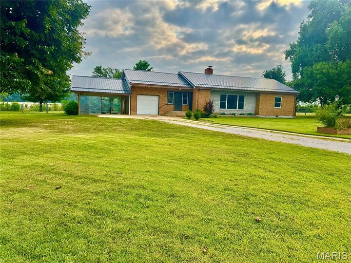 Property Photo: