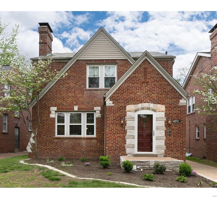 7831 Gannon Avenue  University City MO 63130 photo