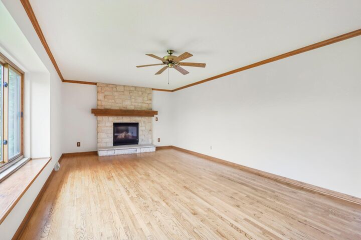 Property Photo: 8896 S 51st St WI 53132