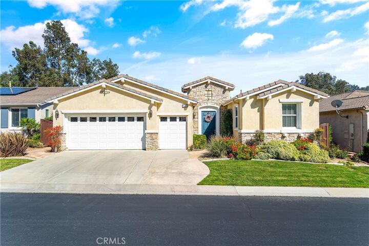 Property Photo:  570 Olazabal Drive  CA 92545 