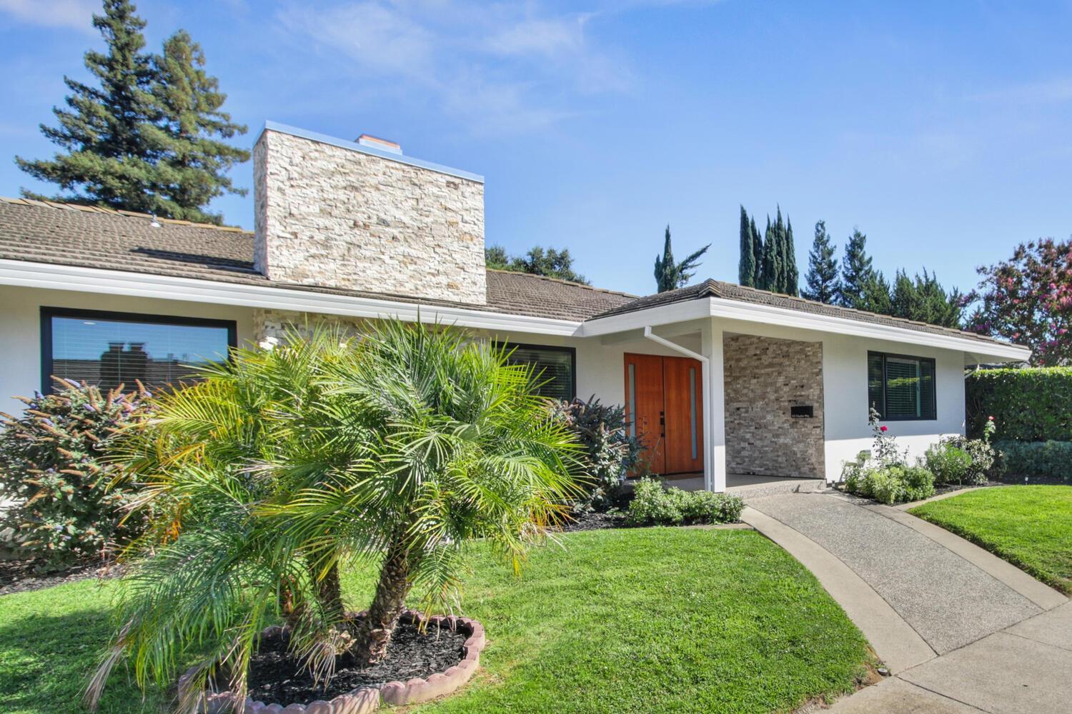 Property Photo: 333 Claydon Way CA 95864