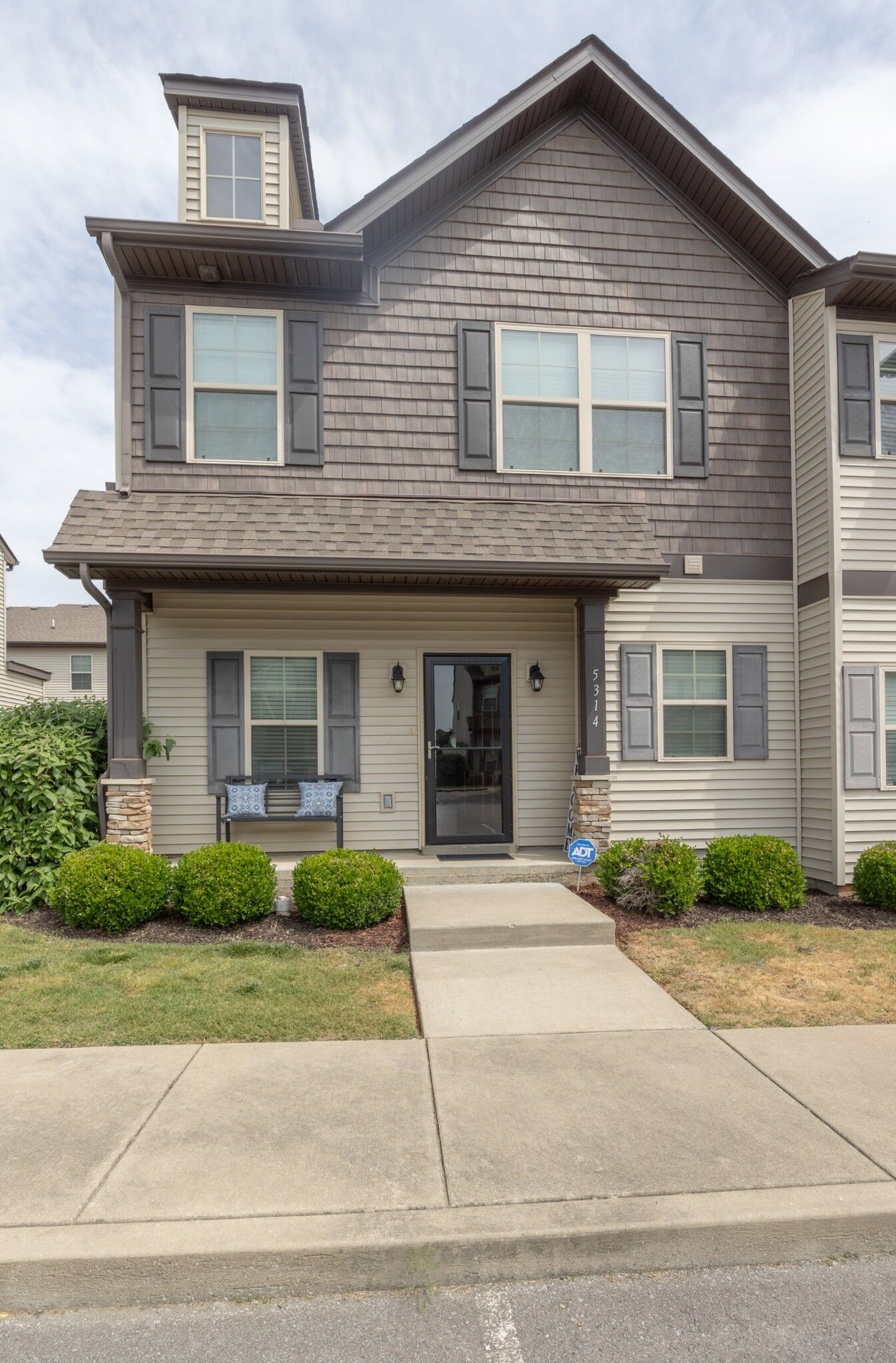 Property Photo:  5314 Dan Post Way  TN 37128 