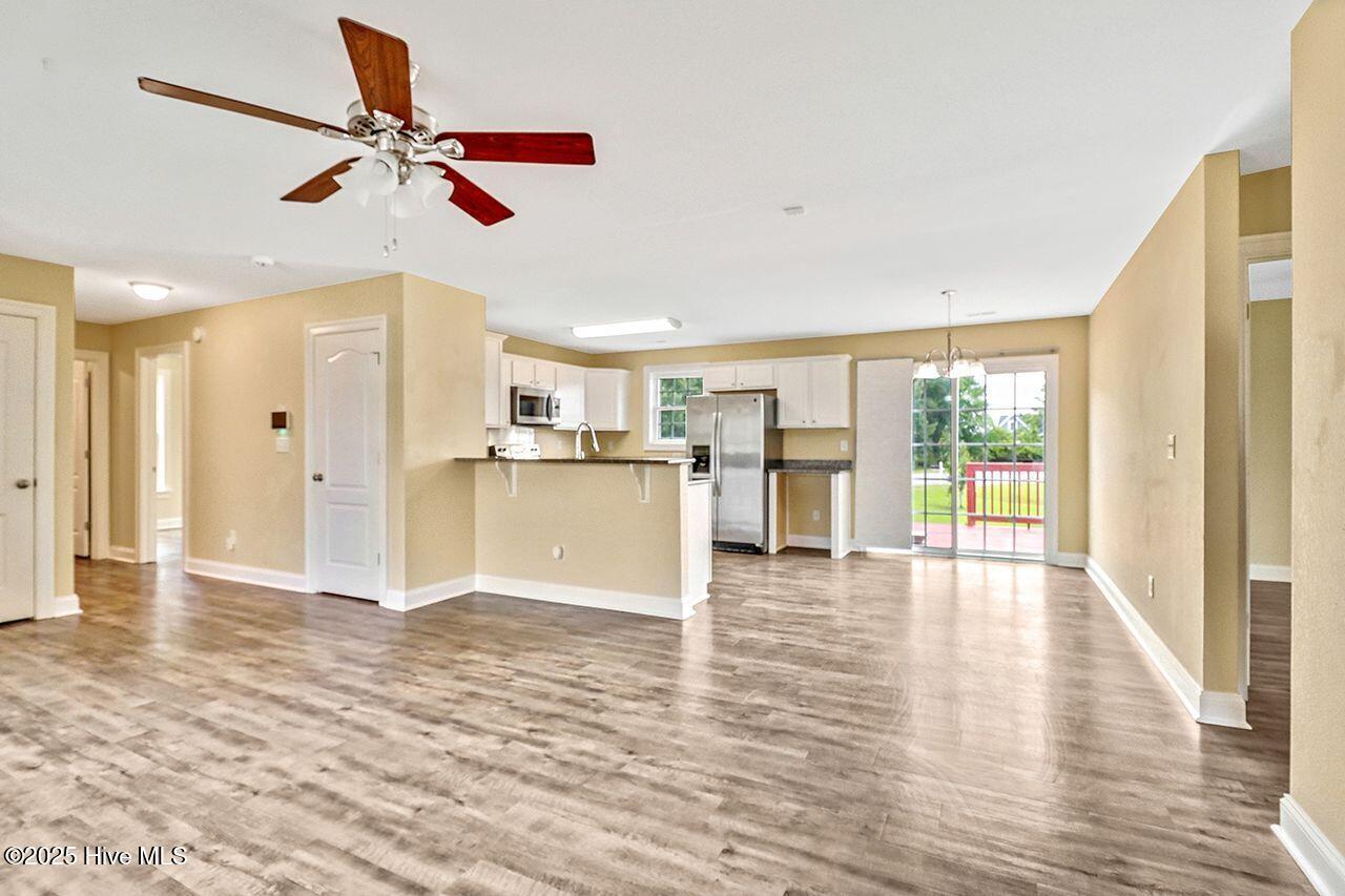 Property Photo:  635 Millbrooke Circle  NC 27909 