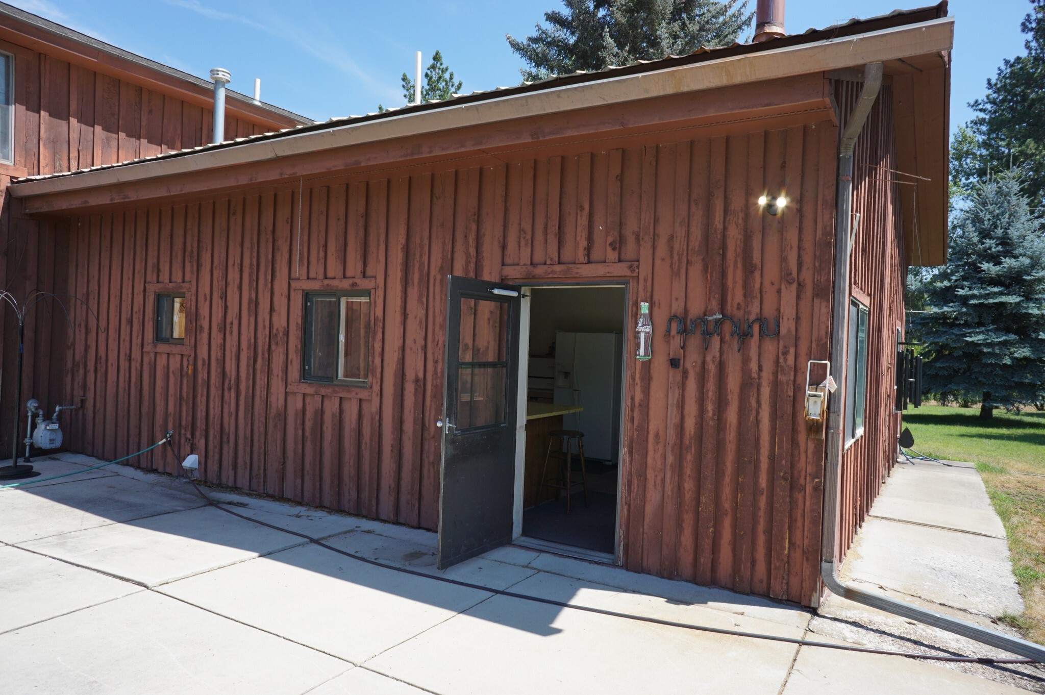 Property Photo: 5511 Klements Lane MT 59833