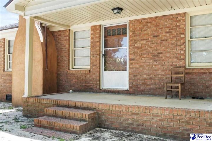 Property Photo: 2304 S Point Road SC 29541