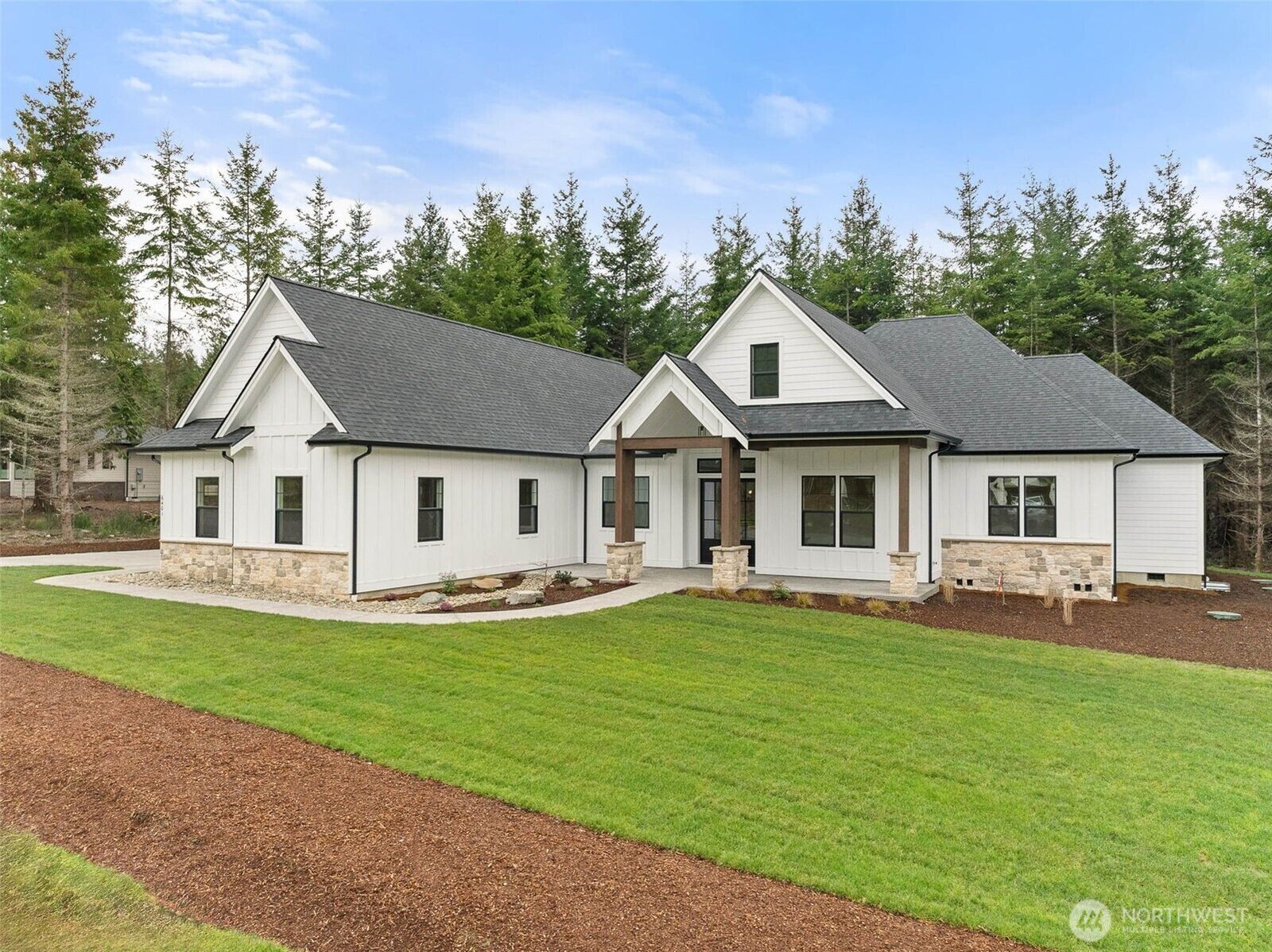 Property Photo: 6401 Shadow Creek Lane NE WA 98516
