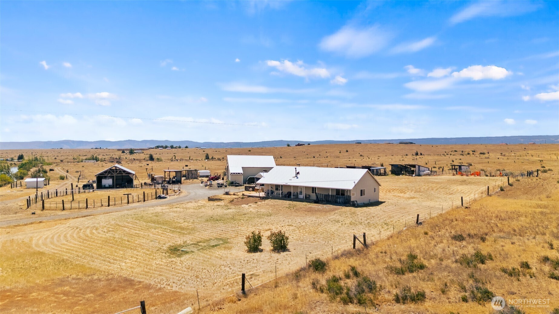 Property Photo: 6442 Ellensburg Ranches Road N WA 98926