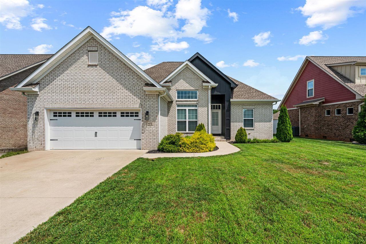 Property Photo: 472 Adalynn Circle KY 42104