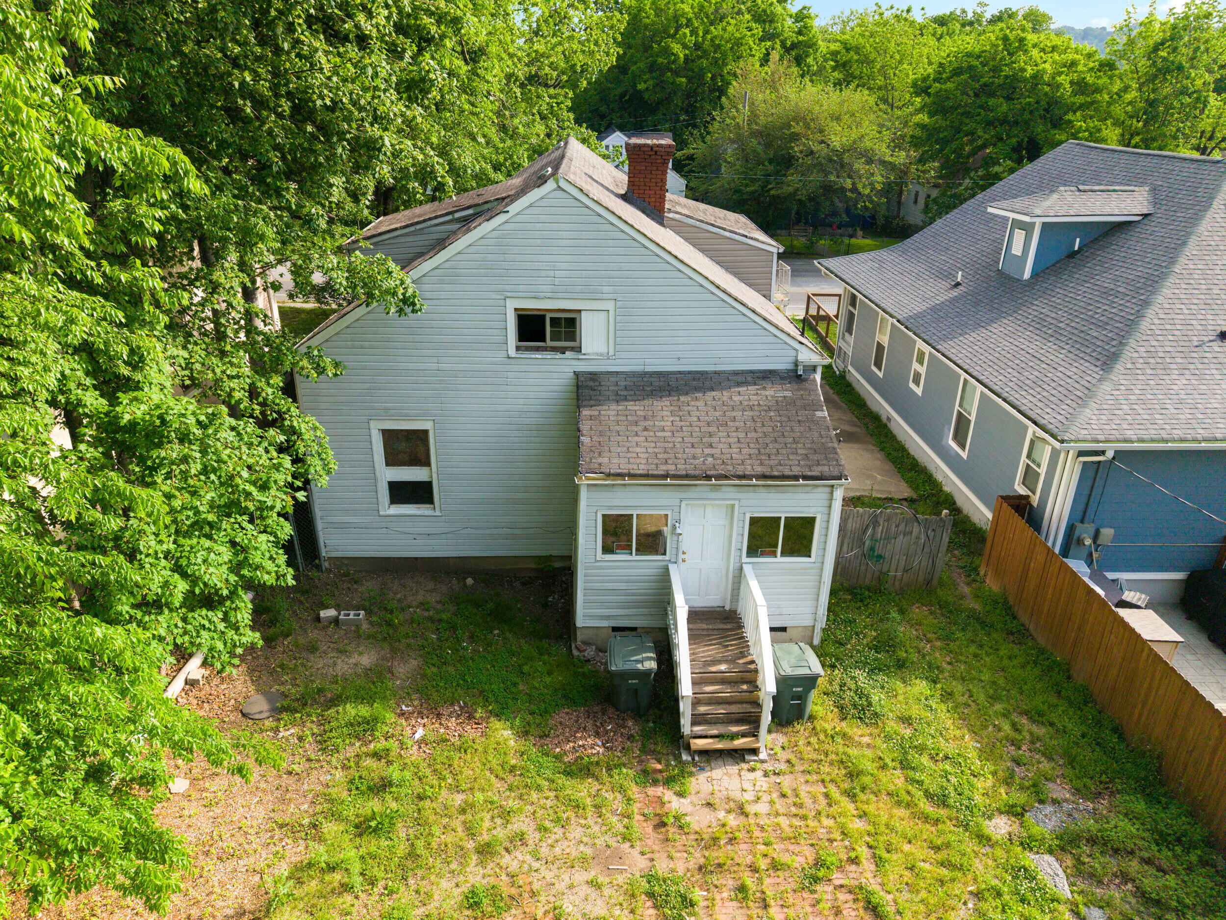 Property Photo: 2204 Bailey Avenue TN 37404
