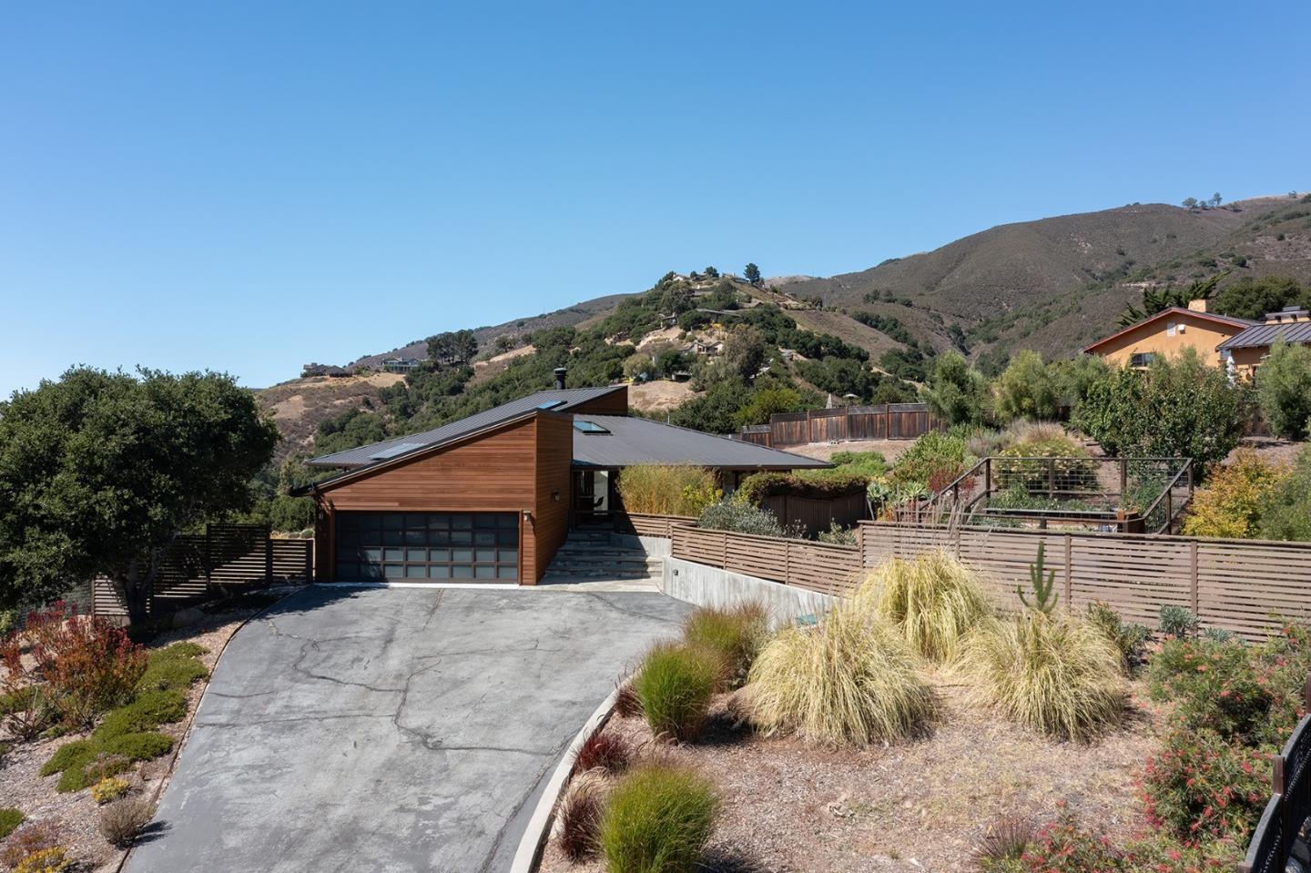 Property Photo: 265 Nido Way CA 93924