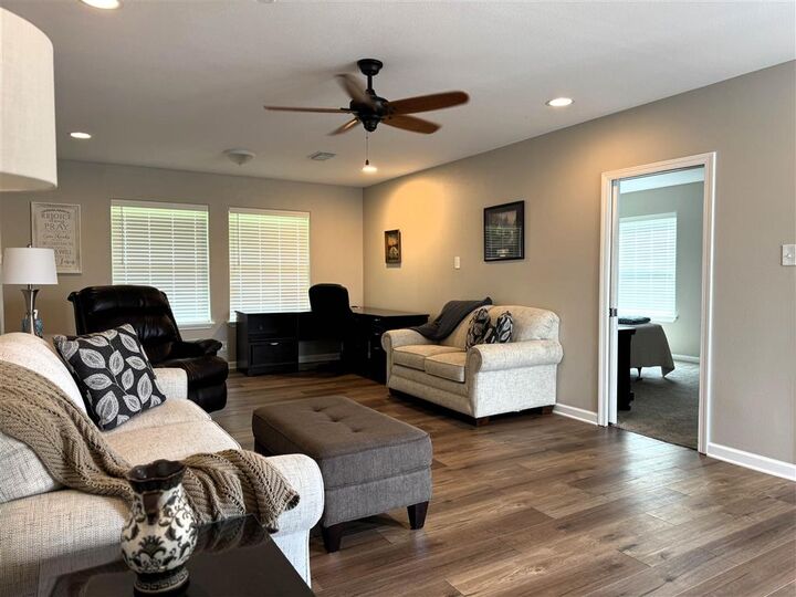 Property Photo: 405 McKinley Street LA 70669
