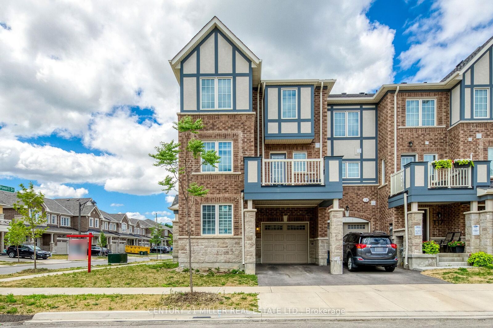 Property Photo:  3473 Vernon Powell Drive  ON L6H 0X8 