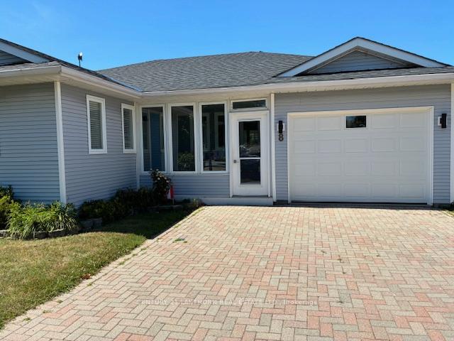 Property Photo: 8 Quaker Court N ON K0K 3L0