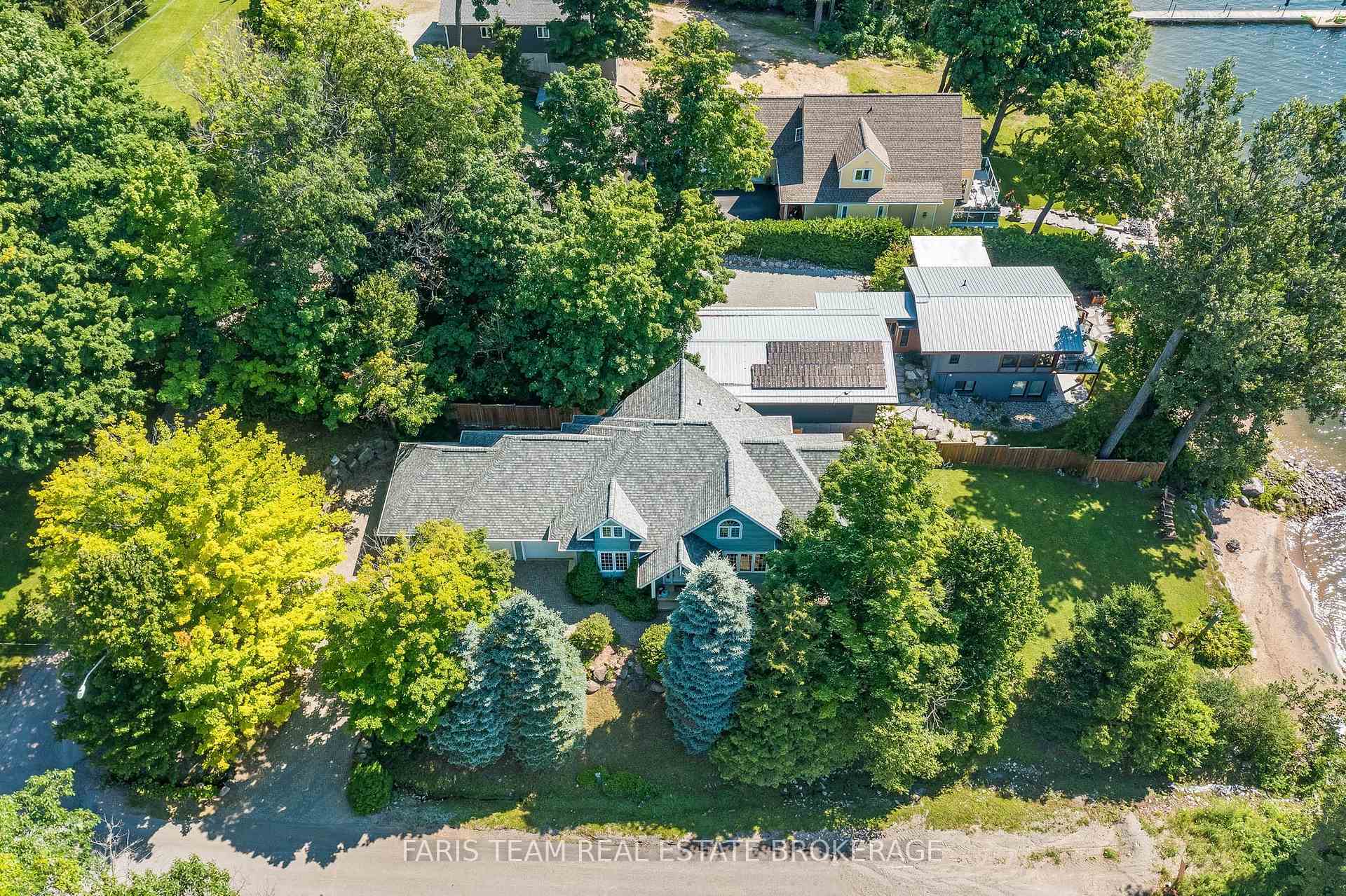 Photo de la propriété: 281 Puddicombe Road ON L4R 5G7