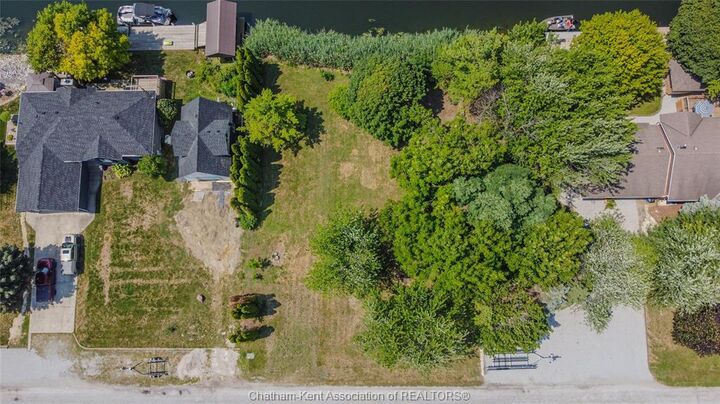 Property Photo:  V/L Markham Drive  ON N0P 2L0 