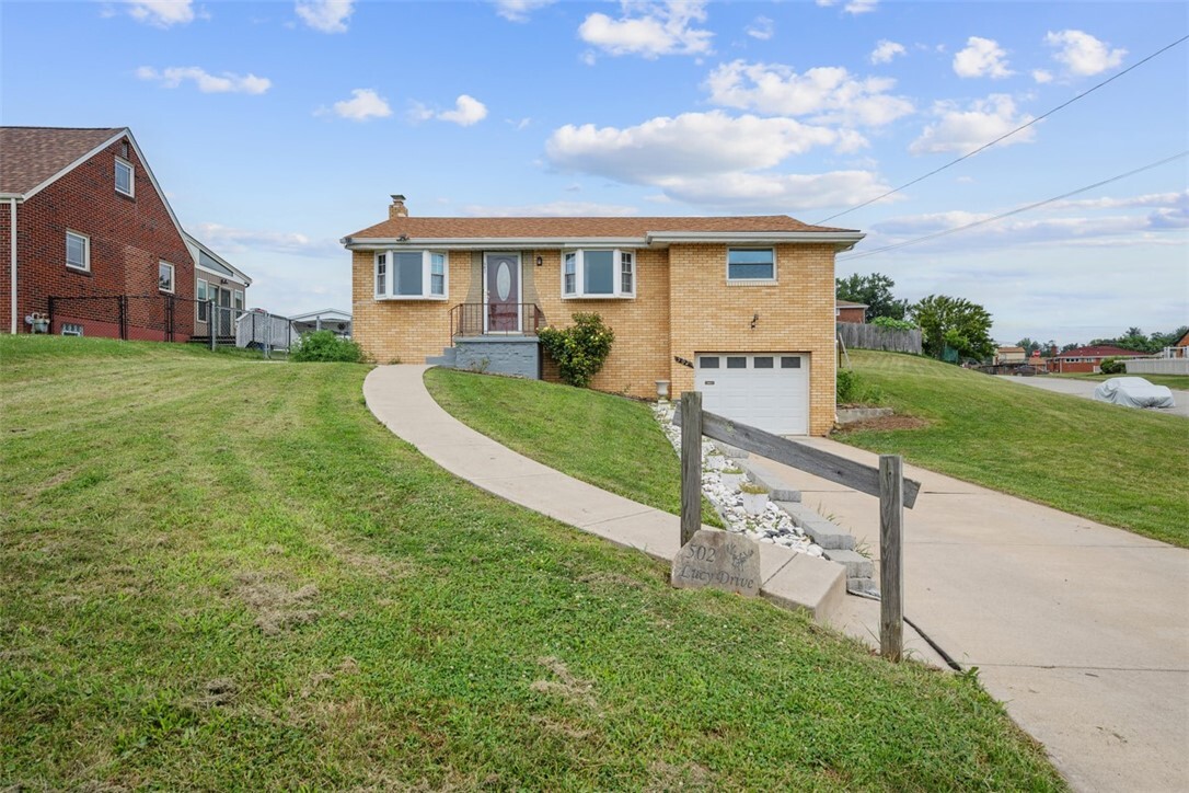 Property Photo: 502 Lucy PA 15236