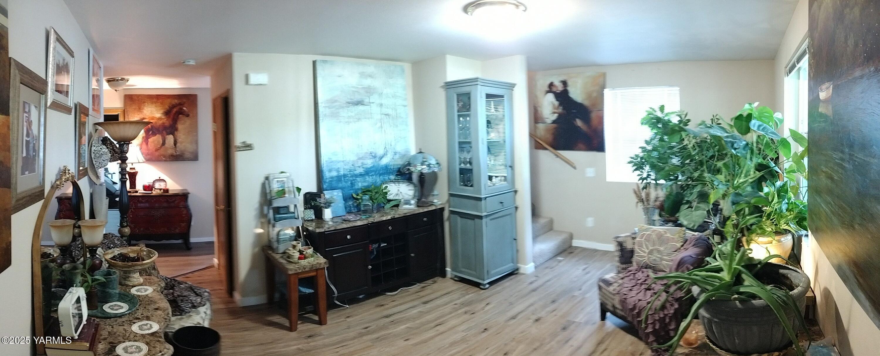 Property Photo: 1106 Buwalda Ln WA 98901