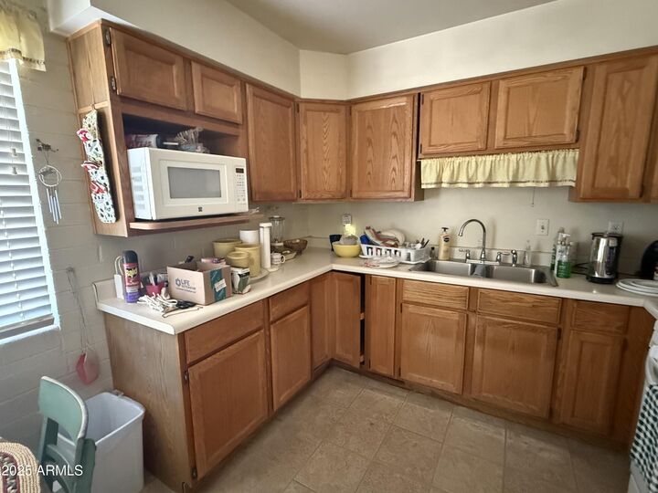 Property Photo:  120 W Gary Way  AZ 85041 