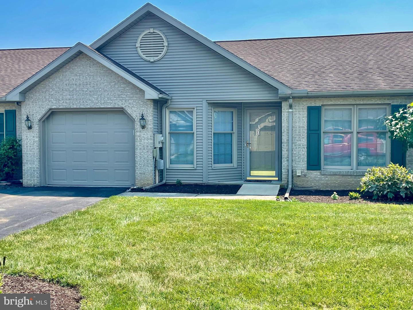 10 Mel- Ron Court  Carlisle PA 17015 photo