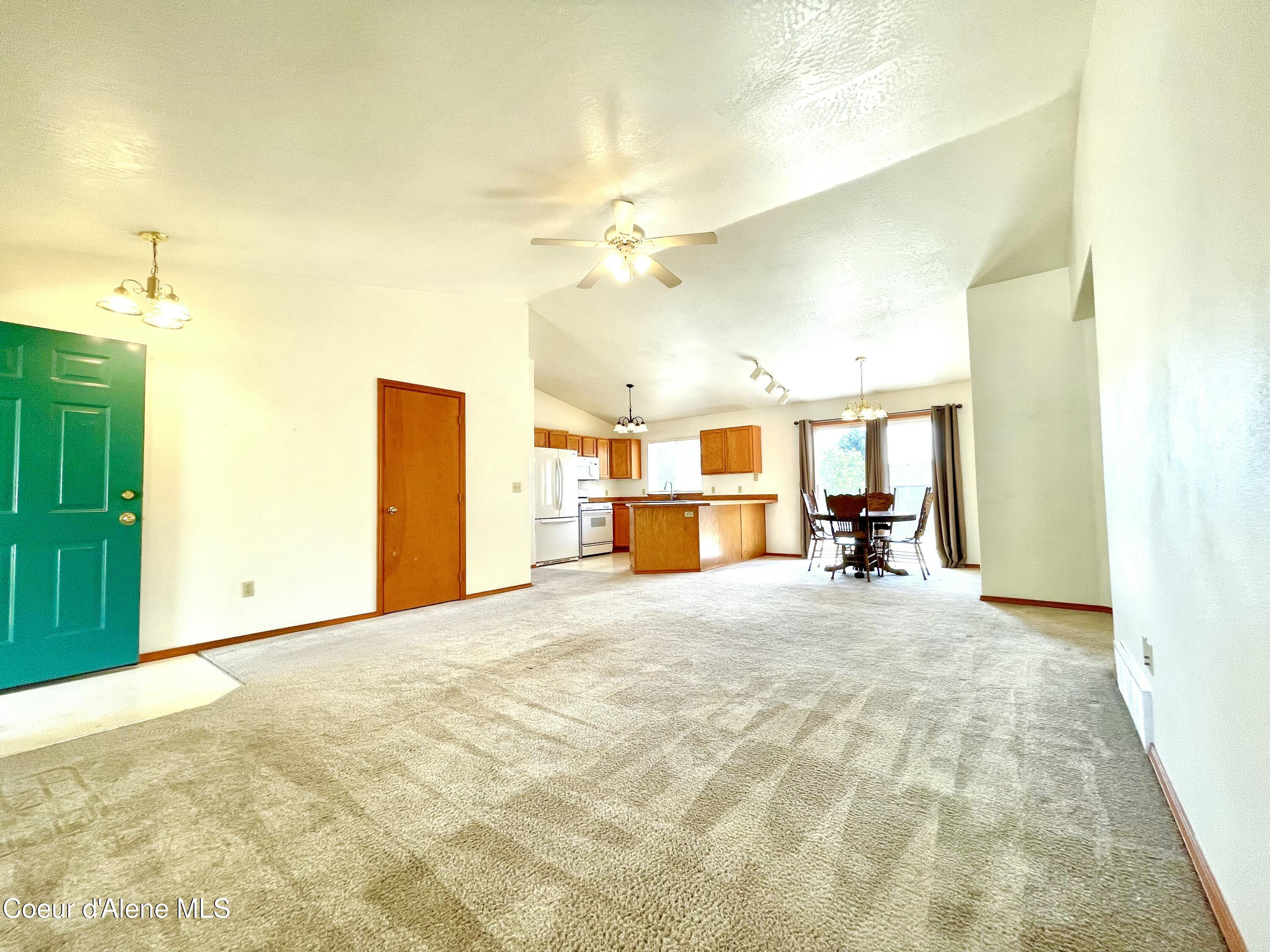 Property Photo: 1240 E Stockman Ave ID 83854