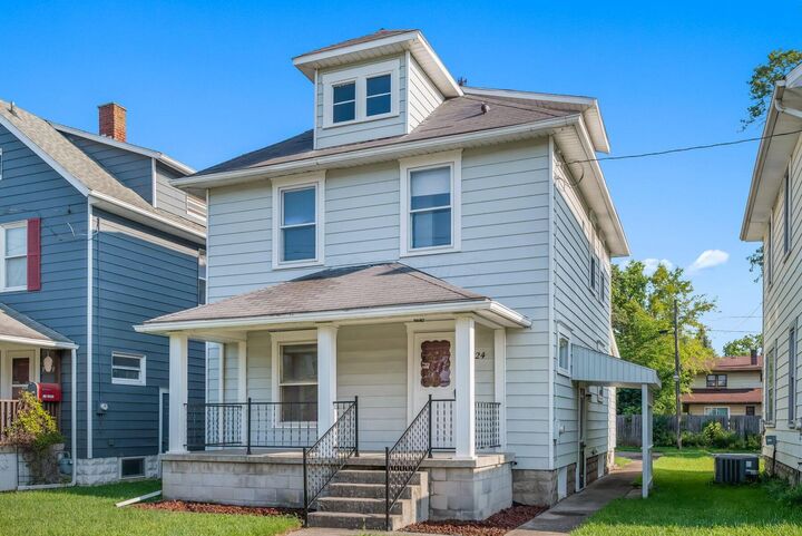 Property Photo: 324 Carner Avenue OH 43302